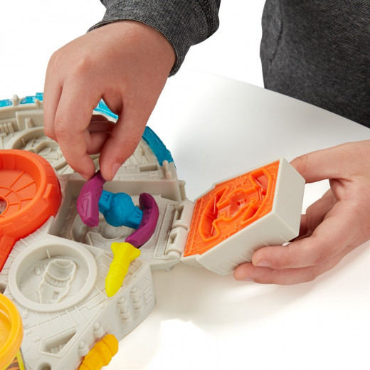 Play-Doh SW Millenium Falcon
