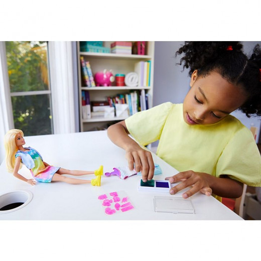 Barbie Crayola Color Stamp Fashion Doll
