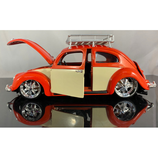 Volkswagen Beetle 1951 Orange / Beige 1-18 Maisto Design Classics