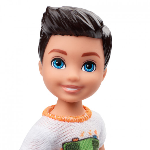 Barbie Club Chelsea: Boy Doll In Skateboard Theme