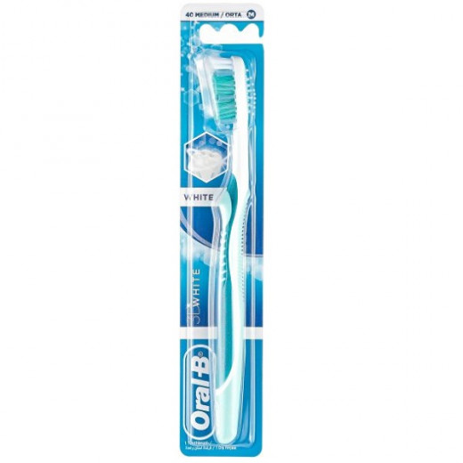 Oral-B 3D White Toothbrush - 40 Medium, Multi Color