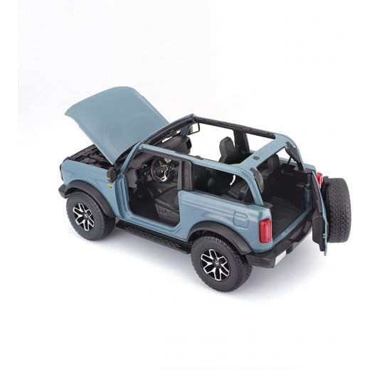 سيارة فورد برونكو بادلاند بدون أبواب  مقياس 1:18, اللون الأزرق من مايستو