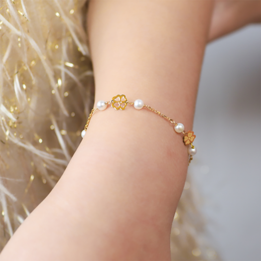 triple flowers gold bracelet with fresh water pearls